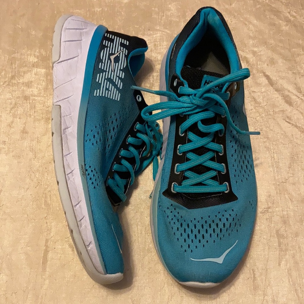 Hoka One One Cavu Sneakers